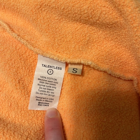NWOT Talentless Men’s heavyweight drop shoulder Zip-up hoodie in Peach Size S - Picture 9 of 12